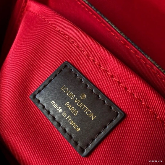Vuitton CROISETTE Louis 0524